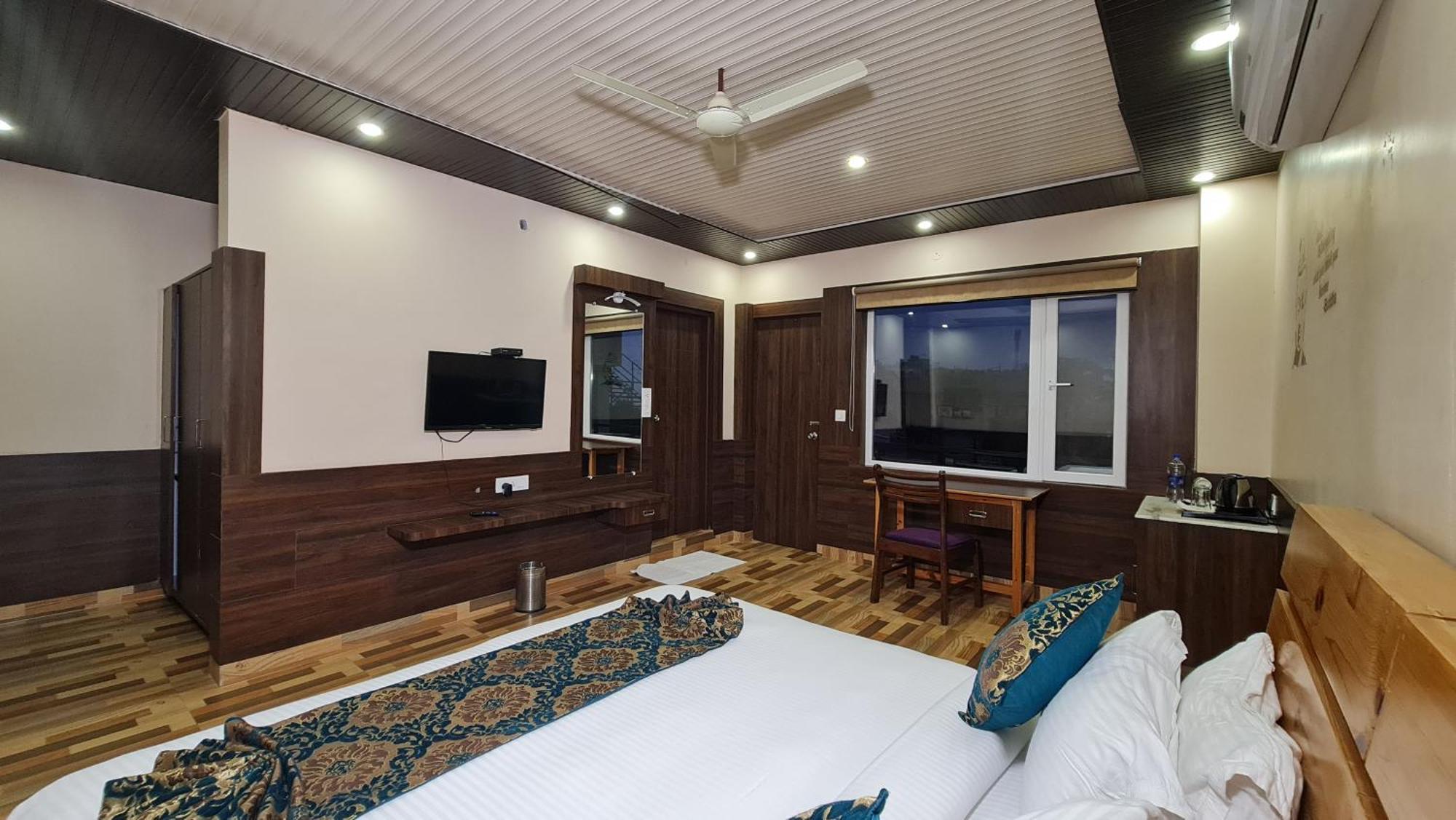 Hotel Buddha House Himalayan Brothers Dharamshala Luaran gambar